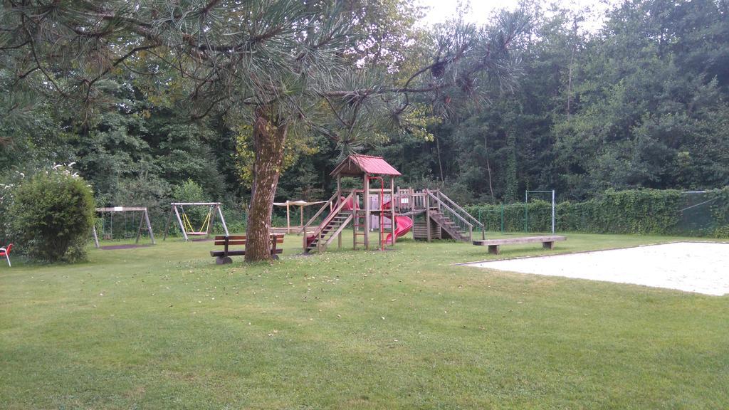 Ferienwohnung Christian Am Ossiachersee 보덴스도르프 외부 사진